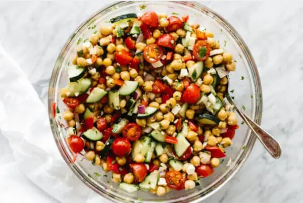 Tasty Recipes : Make-Ahead Mediterranean Chickpea Salad